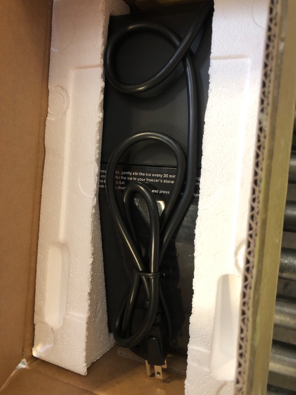 Photo 1 of Aeitto Ice Maker Countertop 26lbs/24H, Ice Machine 8 Ice Cubes Ready in 6 Mins, 2 Sizes of Bullet Ice Portable Ice Makers with Basket & Scoop, Auto Self-Cleaning for Home/Kitchen/Office Stainless