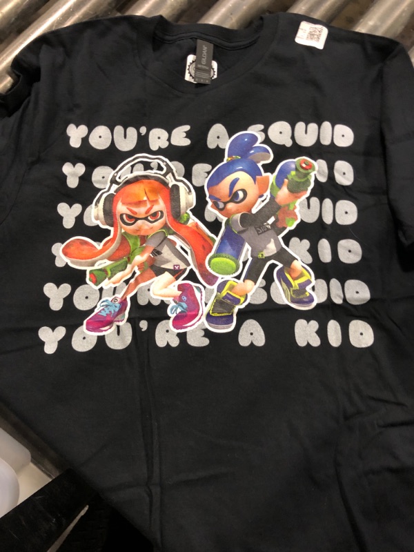 Photo 1 of "youre a squid" splatoon t shirt SIZE: male medium
