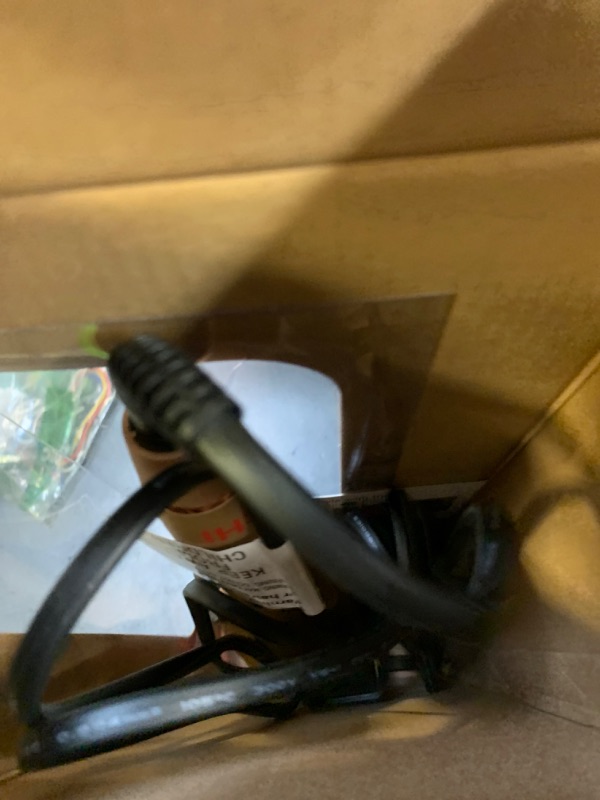 Photo 1 of CHI Spin & Curl Ceramic Rotating Curler - 1"