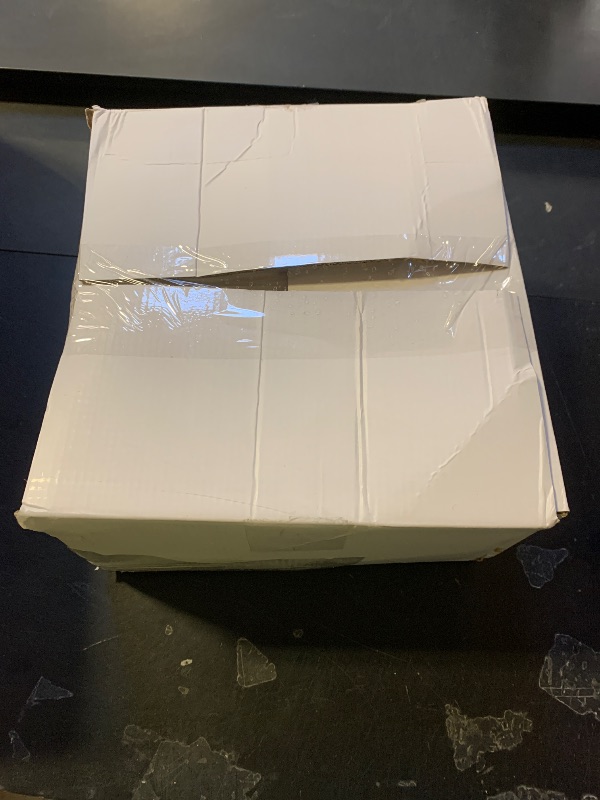 Photo 1 of **DAMAGE, INCOMPLETE** Fabulous Party Clear Gold Plastic Plates,10 Inch Clear Disposable Dinner Plates with Gold Rim,Heavy Duty Gold Plastic Platos Disposable for Party & Wedding