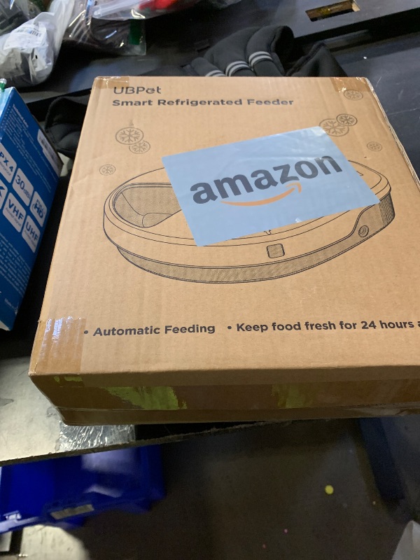 Photo 1 of UBPET Cat Wet Food Automatic Feeder with Cooling, Semiconductor Refrigeration, with Timer, 5 Food Compartments for 330g Pet Food Each, Premium Meal Plates, Washable, for Cats