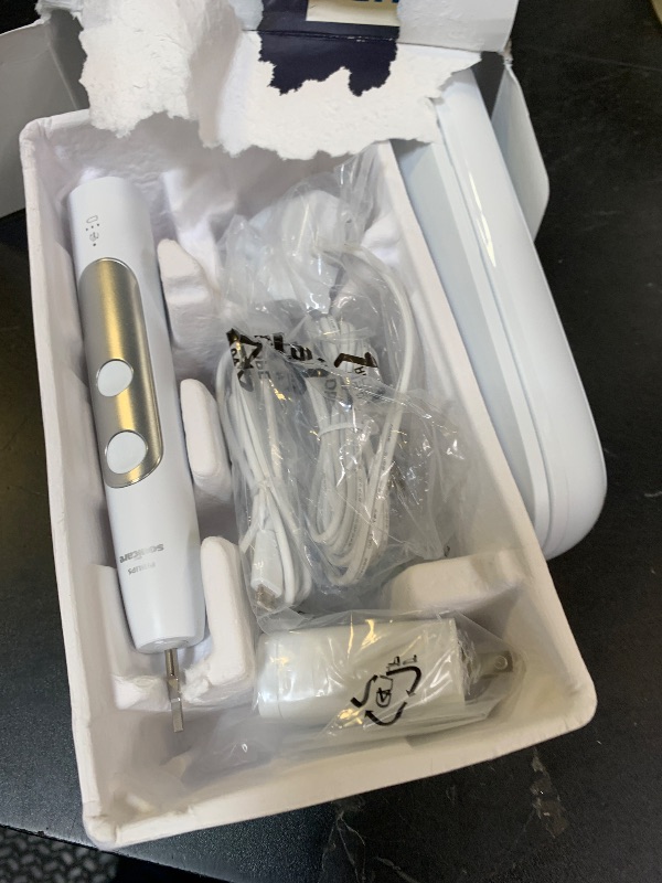 Photo 1 of Philips Sonicare ExpertClean 7500 White, Rechargeable Electric Power Toothbrush, HX9690/06