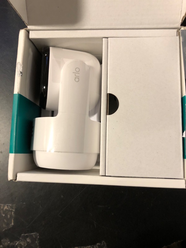 Photo 1 of 

Arlo Pro 4 Spotlight Camera 