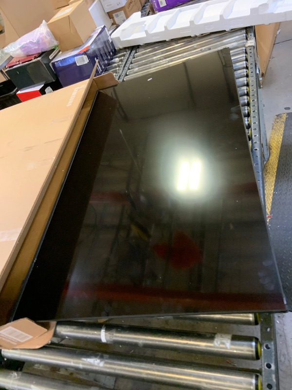 Photo 1 of Samsung 58-Inch Class Crystal UHD U8000F 4K Smart TV (2025 Model) Endless Free Content, Crystal Processor 4K, MetalStream Design, Knox Security, Alexa Built-in