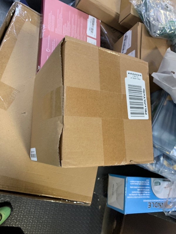 Photo 1 of 100 Pcs Mini Cake Pans with Lids, 5oz Square Aluminum Foil Brownie Baking Cups, Small Cake Tins with Lids, Disposable Ramekins, Mini Cake Containers For Wedding Birthday Party (Gold)