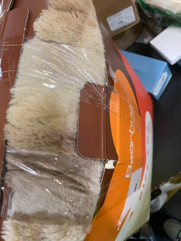 Photo 1 of Bearhug Electric Blanket King Size 100" x 90", Dual Controller Heated Blanket, Faux Fur/Sherpa 10-Heating Level & 1-12H Auto Off, Champagne, Over-Heat Protect, ETL, Machine Washable