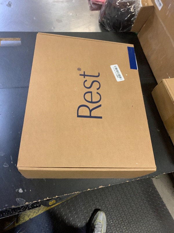 Photo 1 of REST® Evercool® Cooling Comforter, King/Cali King, Blanket for Hot Sleepers, All Season Bedding to Keep Cool for Night Sweats, Breathable Lightweight Blanket, 106x90 Inches, Snow Ivory