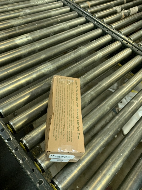 Photo 1 of Deepsoon Heating Pad,Electric Heating Pads for Back,Neck,Abdomen,Moist Heating Pad for Shoulder,Knee,Arms,Legs,Dry/Moist Heat & Auto Shut Off,Christmas Gifts for Men and Women,Light Gray,24x12 Inch