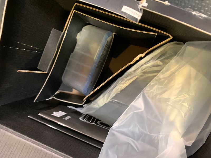 Photo 1 of Braun Series 8 8567cc Electric Razor for Men, 4+1 Shaving Elements & Precision Long Hair Trimmer, 5in1 SmartCare Center, Close & Gentle Even on Dense Beards, Wet & Dry Electric Razor, 60min Runtime