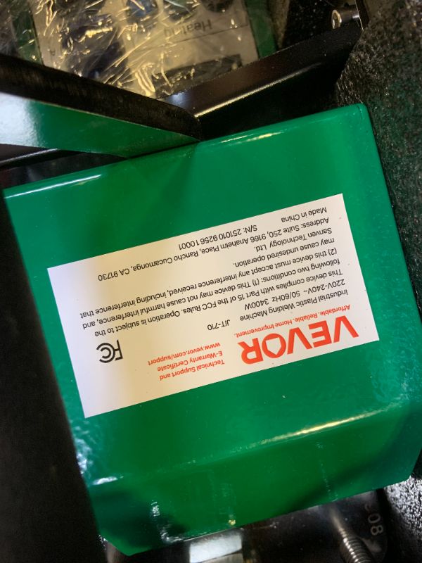 Photo 1 of VEVOR Roofing Hot Air Welder, 3400W 220V High Power Plastic PVC TPO Welding Machine - 1.57in Welding Width, 0.04-0.08 in Thickness, 68 ?-1202 ? Heat Roofing Welding Tool, for Waterproofing Advertising