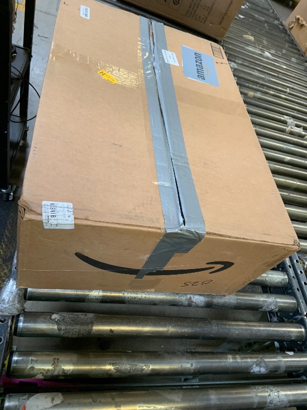 Photo 1 of EzyShade 10-Layer Truck Cover Waterproof All Weather. See Vehicle Size-Chart for Accurate Fit. Full Outdoor Pickup Truck Covers for Silverado F150 RAM 1500. Sun Wind Rain. Size T4 (See SizeChart)