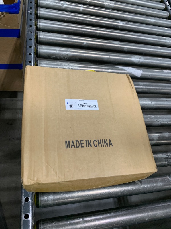 Photo 1 of Snow-Chains Easy Install Tire-Chains, One-Pull Fit Heavy-Duty Tire Snow Chains for Pickup Trucks & SUVs Off-road, Emergency Tire Traction Car Tires 215 225 235 245 255 - Set of 2 (SCRV245)