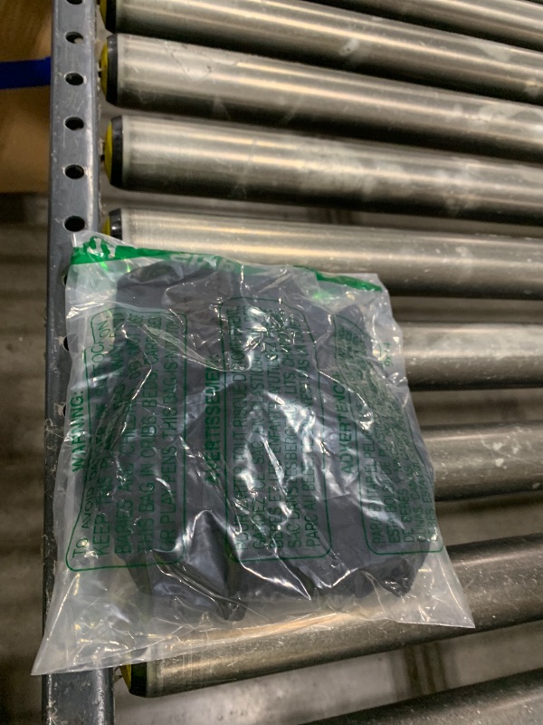 Photo 1 of LuneNuelle Women Camisole Tank Top - Built-in Bra Adjustable Spaghetti Strap Scoop Neck Padded Casual Basic Cami Shirt,Black L