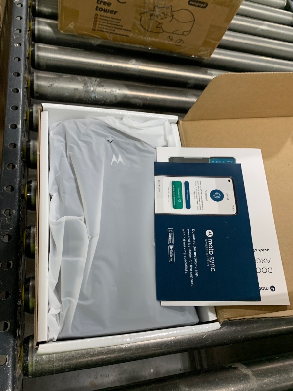 Photo 1 of Motorola MG8725 WiFi 6 Router + Multi-Gig Cable Modem | 2-in-1 Device | Approved for Comcast Xfinity, Cox, Spectrum| Up to 6000 Mbps | DOCSIS 3.1 | AX6000