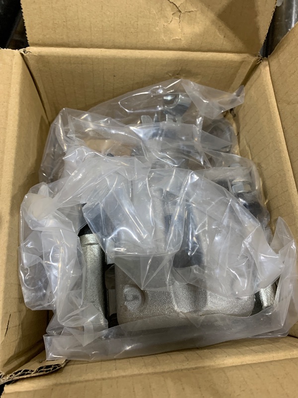 Photo 1 of cciyu 19B3319 19B3318 Rear Left & Right Brake Calipers With Bracket For Mini For Cooper 2007-2015