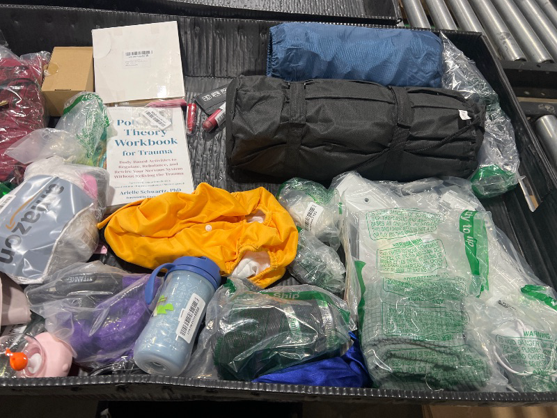 Photo 1 of box of mixed items 