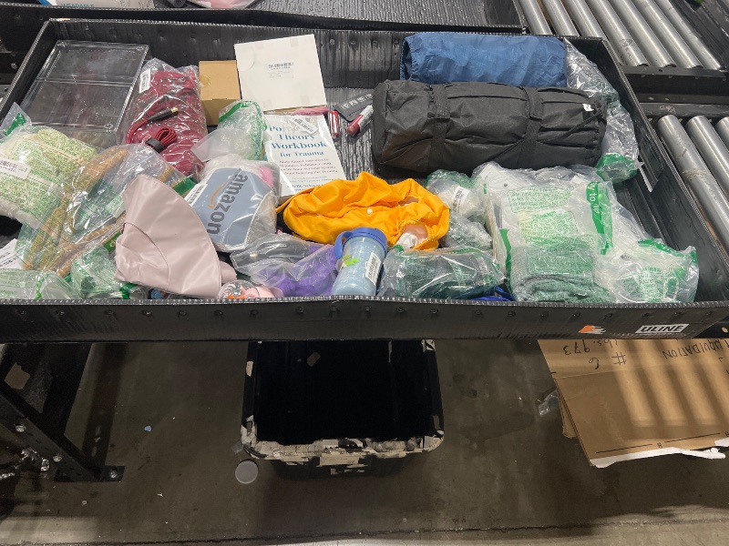 Photo 1 of box of mixed items 