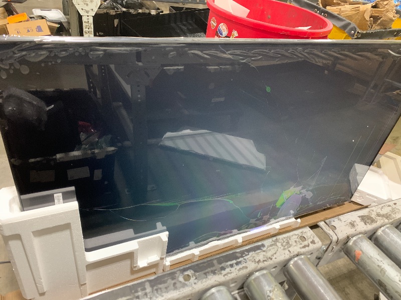 Photo 1 of SAMSUNG QLED Q7F 75