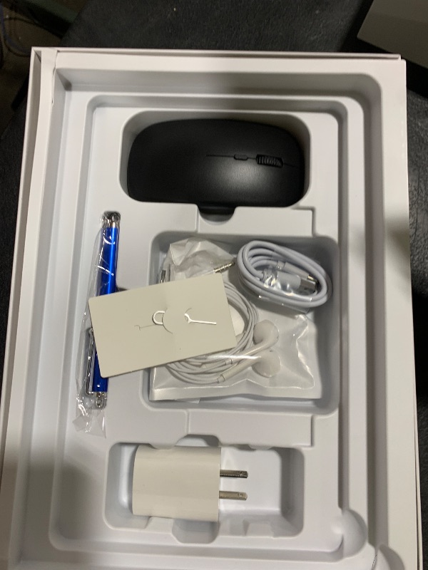 Photo 1 of POCKAM P11 11 Inch Tablet (2026), Android 16 Tablet with Gemini AI, 48GB RAM+128GB ROM?T7250, 90Hz Display 8800mAh Tablets with Keyboard, Pen, Mouse, 13MP+5MP, 3.5mm Jack, 5G WiFi, Face ID, Blue