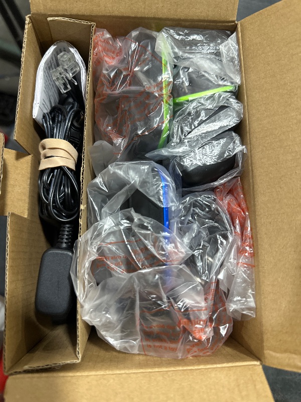 Photo 1 of VTech CS6529-4B 4-Handset Cordless Phone with Answering Machine, Caller ID/Call Waiting, DECT 6.0 System, Wall Mountable