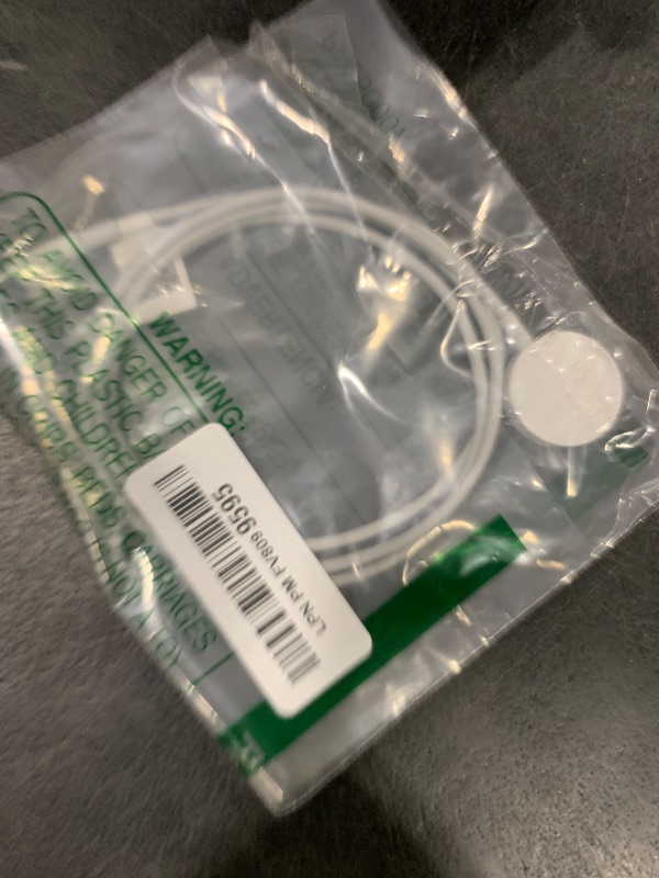 Photo 1 of ???? ???????? Magnetic Charging Cable for Apple Watch Charger,[USB C Port] Wireless Charging Cable Compatible with iWatch Series Ultra/10/9/8/7/6/SE/SE2/5/4/3/2[3.3FT/1M]-White