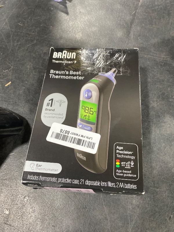 Photo 1 of Braun ThermoScan 7 Digital Ear Thermometer for Adults, Babies & Infants, Age-Adjusted Fever Guidance, No. 1 Brand Recommended by Pediatricians