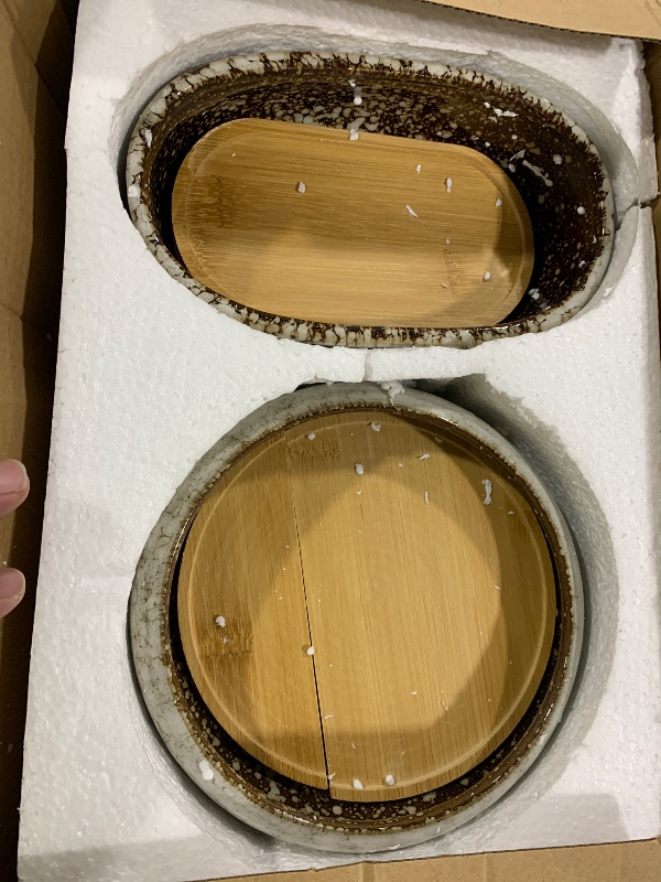 Photo 1 of 1 Pcs 7.3'' Round Large  and 1 Rectangle shaped 4 x 7.5" Shallow Succulent Ceramic Planter Pots with Drainage Hole Drip Glazed Shallow Bonsai Pot with Bamboo Tray for Indoor Outdoor Decor Cactus Flower (White)