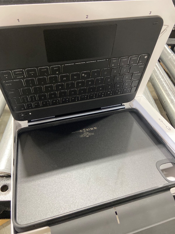 Photo 1 of ESR iPad Pro 11 Inch Case with Keyboard (M5/M4, 2025/2024), iPad Pro 11(5th) Keyboard Case with Easy-Set Magnetic Stand, Portrait/Landscape Modes, Removable Protective Case, Rebound 360 Series, Black