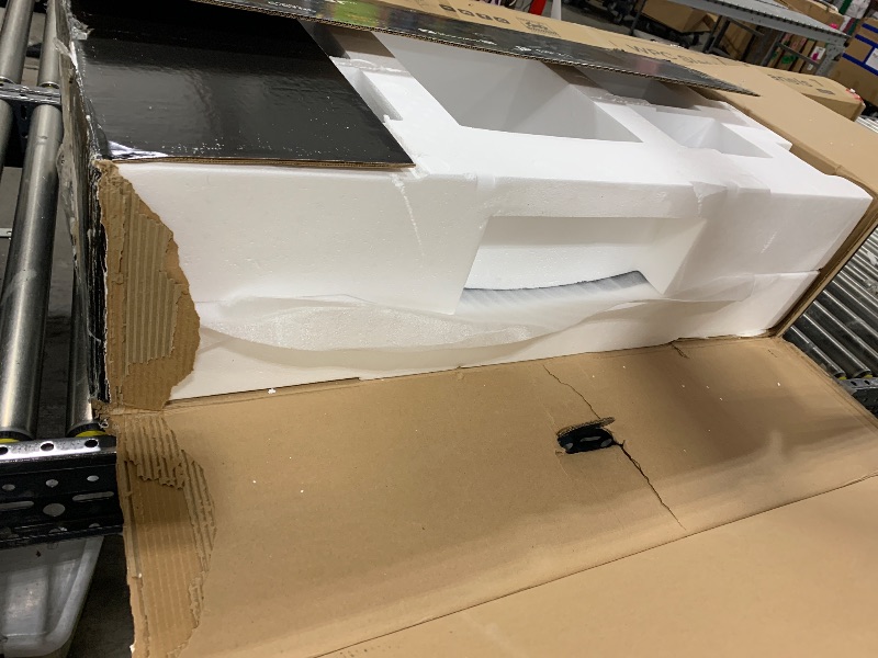 Photo 1 of LG - UltraGear 45" OLED Gaming Monitor