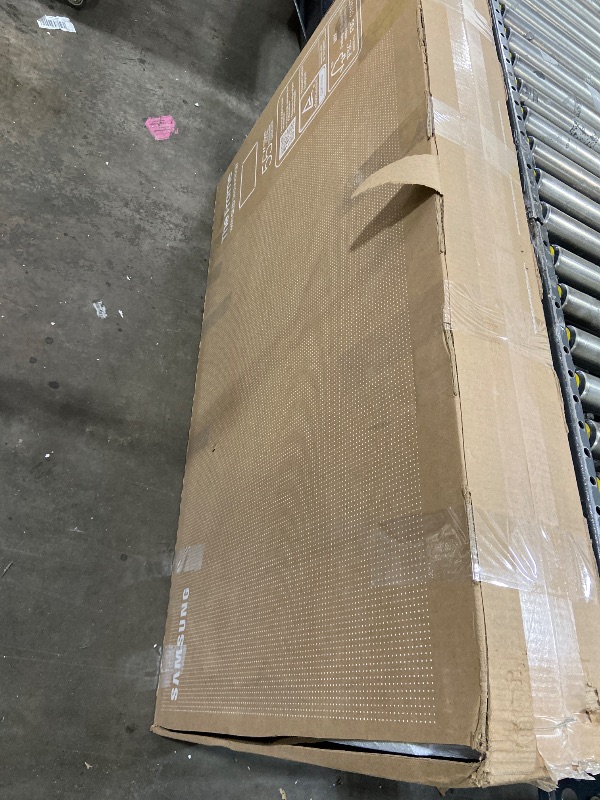 Photo 1 of SAMSUNG THE FRAME TV 55 INCH