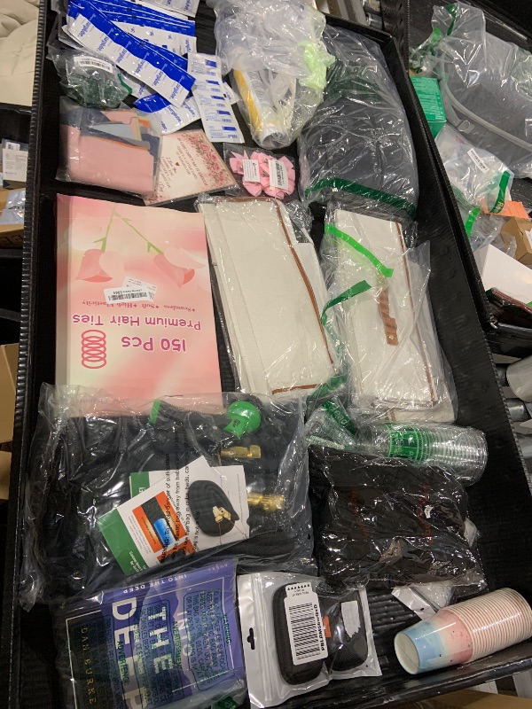 Photo 1 of BOXLOT BUNDLE OF GENERAL MERCHANDISE 