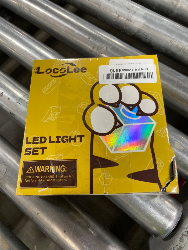 Photo 1 of LocoLee Light kit Compatible with Lego 10366 Tropical Aquarium - No Model Only Light, LED Lighting Accessories Compatible with Lego Icons Aquarium 10366 Fish Tank (RC Version)