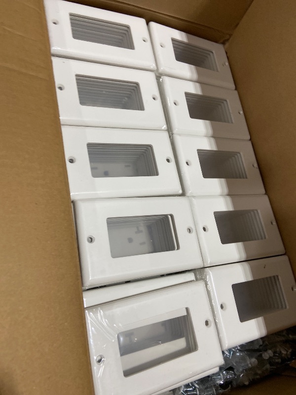 Photo 1 of BESTTEN 100 Pack 20 Amp Decor Electrical Wall Outlet, Decorator Tamper-Resistant Receptacle, Wallplate Included, Residential and Commercial Use, 20A/125V/2500W, UL Listed, White