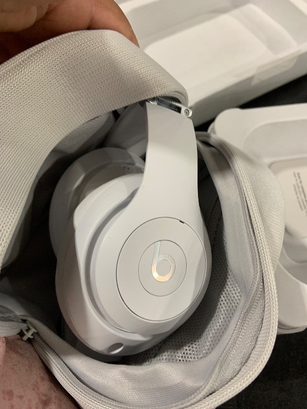 Photo 1 of Beats Studio Pro - Premium Wireless Over-Ear Headphones- Up to 40-Hour Battery Life, Active Noise Cancelling, USB-C Lossless Audio, Apple & Android Compatible - Matte White