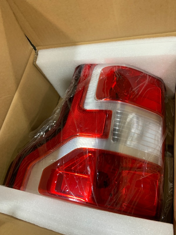 Photo 1 of BeamTrack Tail Lights Assembly Compatible with 2018 2019 2020 Ford F-150 Right Passenger Side Rear Light Brake Lamp Taillight with Bulb and Harness Replace JL3Z13404H