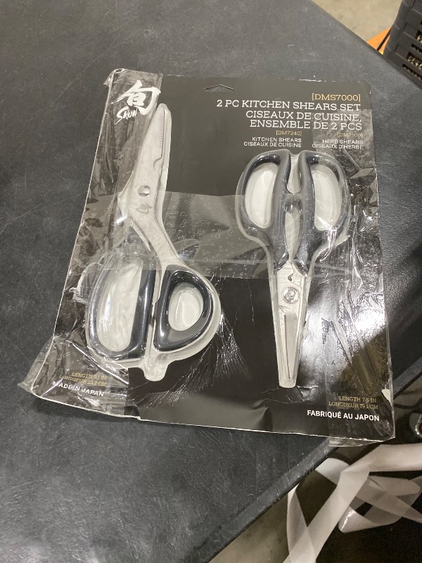 Photo 1 of Shun 2pc Shear Set