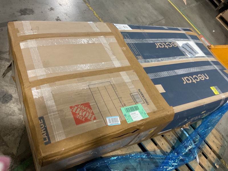 Photo 1 of Twin size mattress 