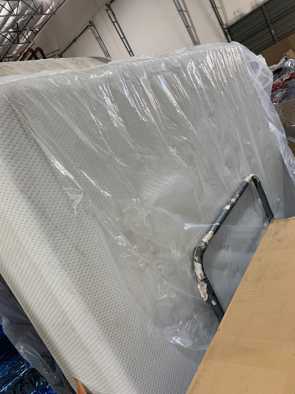 Photo 1 of QUEEN MATRESS USED