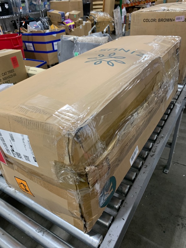 Photo 1 of Zinus 12 Inch Green Tea Essential Memory Foam Mattress [New Version], King, Fiberglass Free, Medium Feel, Breathable Airflow Memory Foam, Certified Safe Foams & Fabric, Mattress in A Box