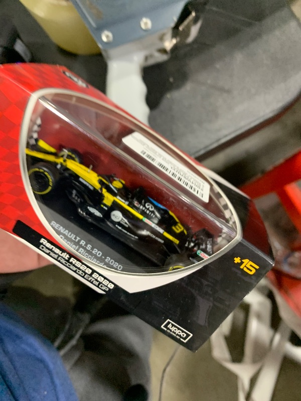Photo 1 of 1:43 F1 Team RS20-2020 Collection Formula 1 Race # 3 Model Inspired by Daniel Ricciardo & Esteban Ocon Diecast Collectible Model?