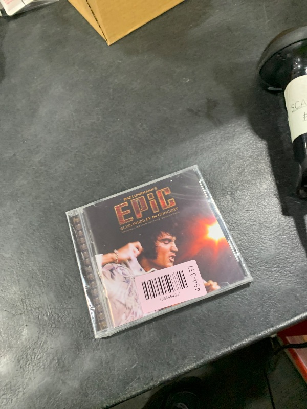 Photo 1 of EPiC: Elvis Presley in Concert – Original Motion Picture Soundtrack