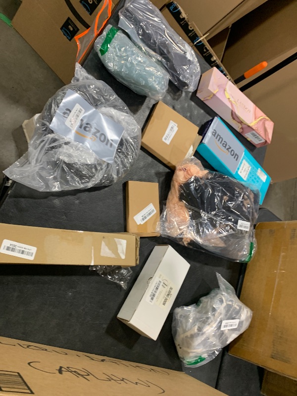 Photo 1 of MIXED ITEMS 