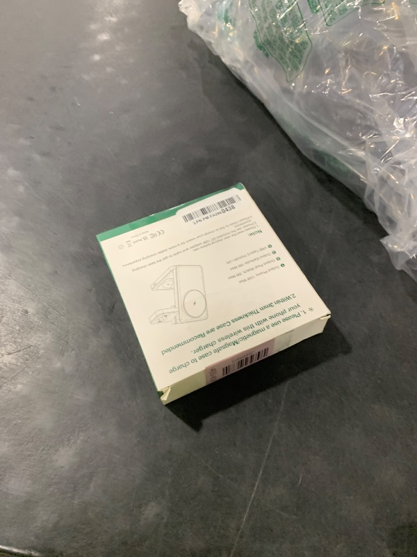 Photo 1 of 3 in 1 Magnetic Foldable Wireless Charger for Google Pixel Watch 3/2, 15W Fast Mag-Safe Charging Stand for Pixel 10 Pro XL/10 Pro Fold/10/9/8/7/6 Pro & Buds(Not Pixel Watch 4/1) with Adapter, Black