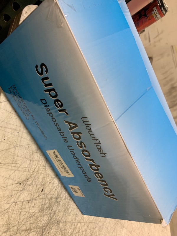 Photo 1 of 100 Count 22” x 22” Super Absorbency Disposable Underpads, Leakproof Quick Drying Disposable Pads for Baby, Puppy and Adults, Puppy Pads, Cat Pee Pads for Dogs, Potty Puppy Training Pads