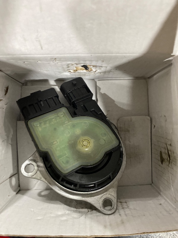 Photo 1 of Variable Valve Timing Actuator VVT Adjustment Solenoid for 2017-2020 Nissan Pathfinder 3.5L Engines 23753-6KA0B 23753-6KA0C