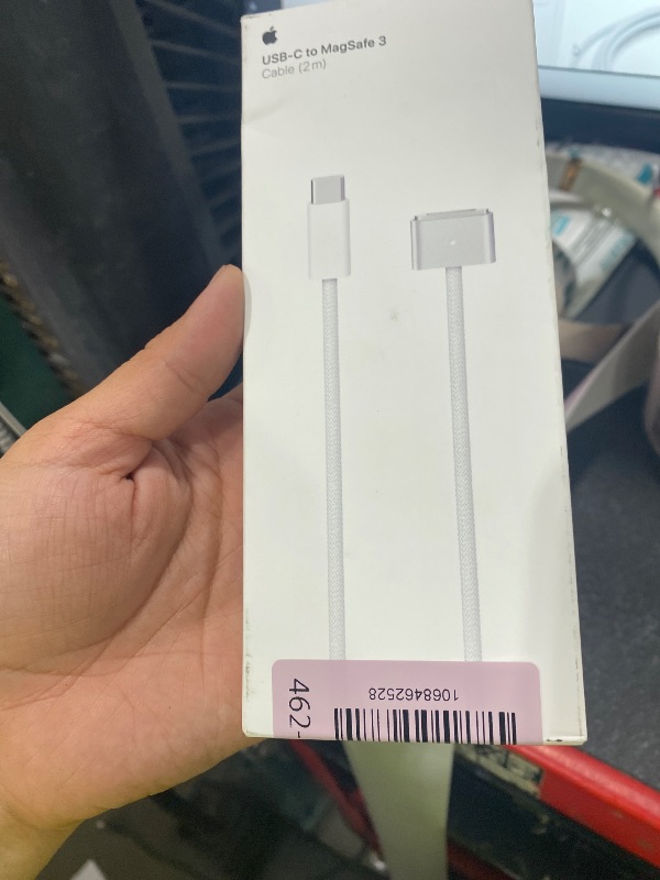 Photo 1 of Apple USB-C to MagSafe 3 Cable (2 m)