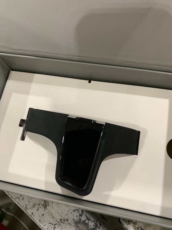 Photo 1 of Wellue Wrist Pulse Oximeter - Bluetooth SPO2 Monitor