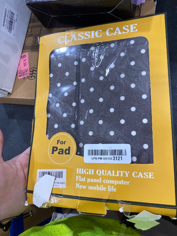 Photo 1 of TopPerfekt Keyboard Case for iPad 10th/11th Gen