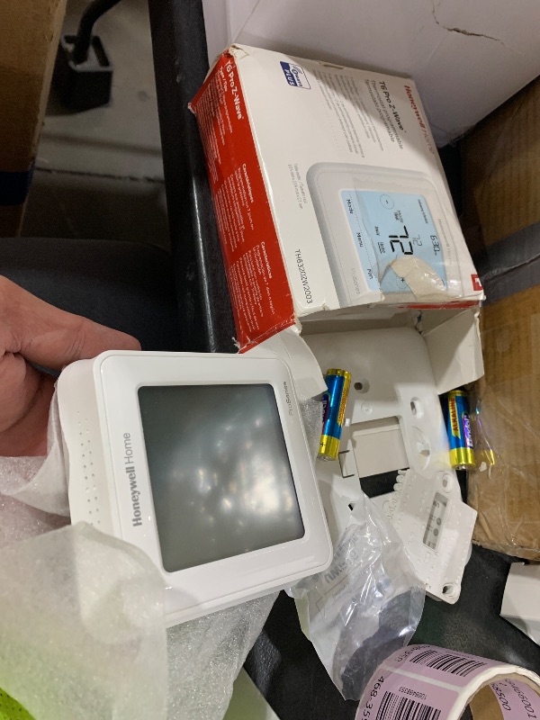 Photo 1 of Honeywell TH6320ZW2003 T6 Pro Z-Wave Thermostat