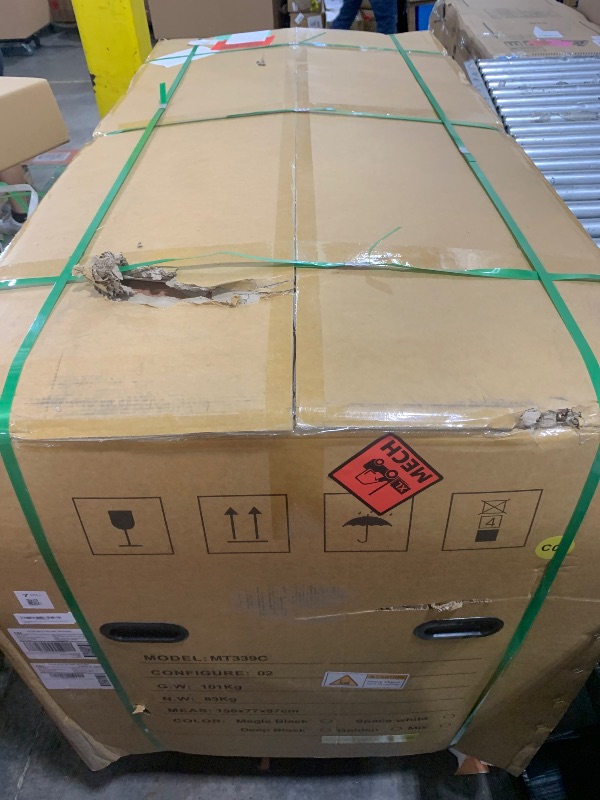 Photo 1 of MassaMAX MT339 4D Massage Chair